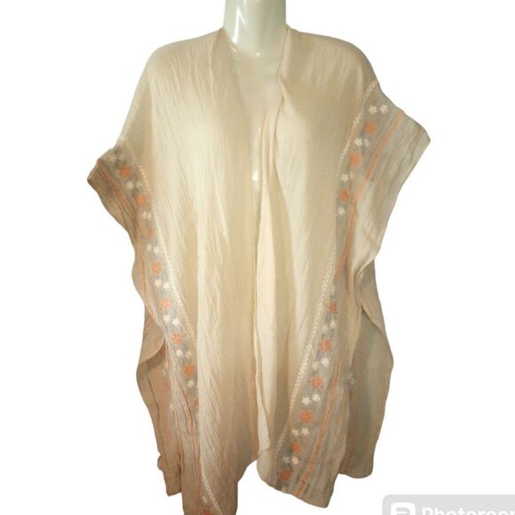 Floral embroidery viscose blend kimono/ swimsuit cover - Picture 1 of 11